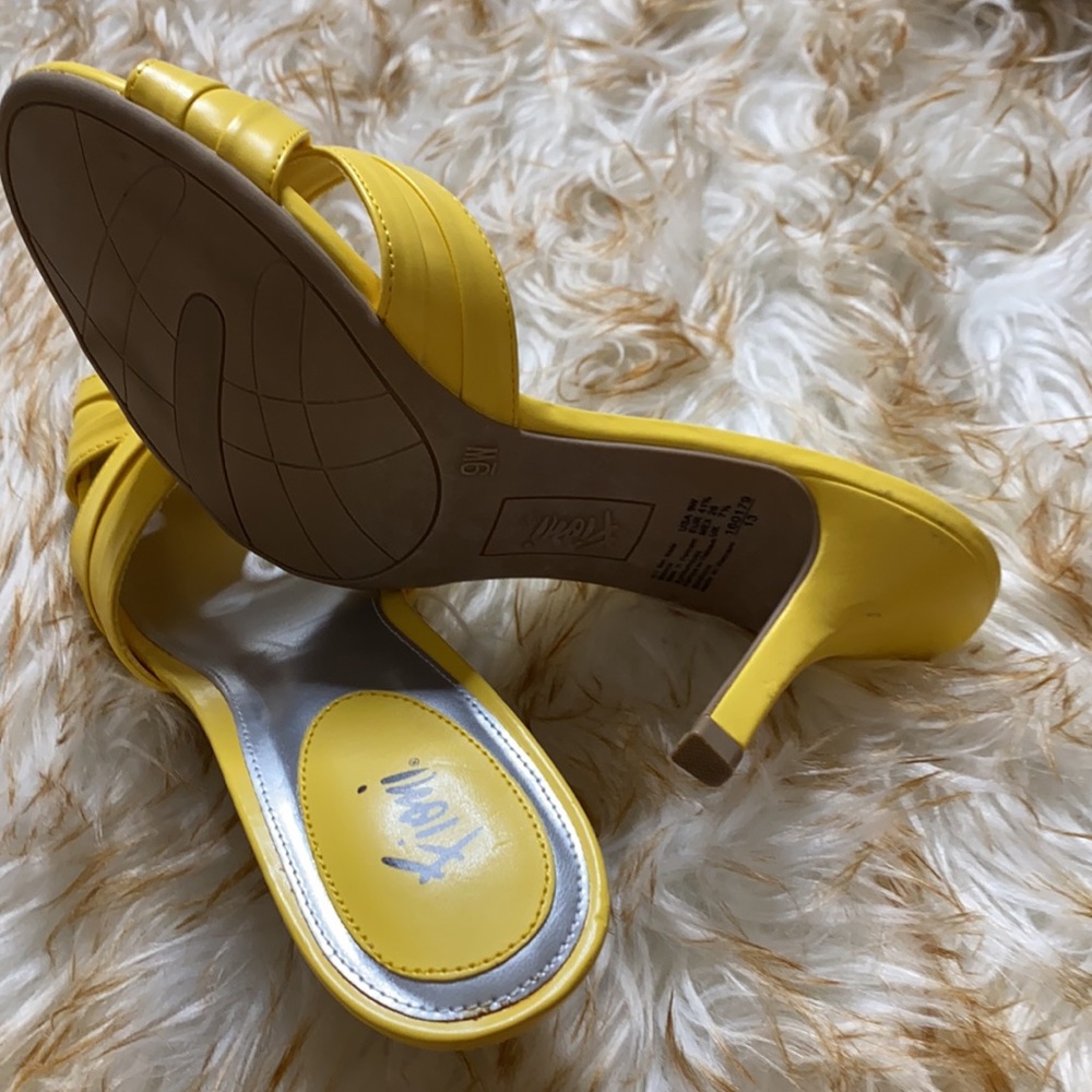 Brand:Fioni size:9w color:yellow - Picture 3 of 7